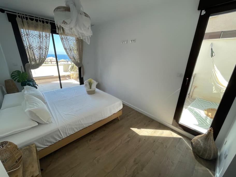 Luxury Designer Apartment - Unbeatable Sea Views Aguilas Exterior photo